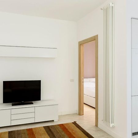 Comfort Suites Garibaldi Mediolan Pokój zdjęcie